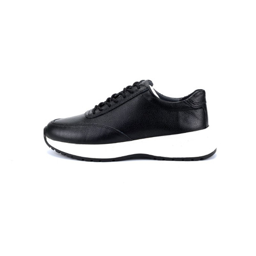 خرید کفش اسپرت زنانه چرمی مدل آدرین کاپای